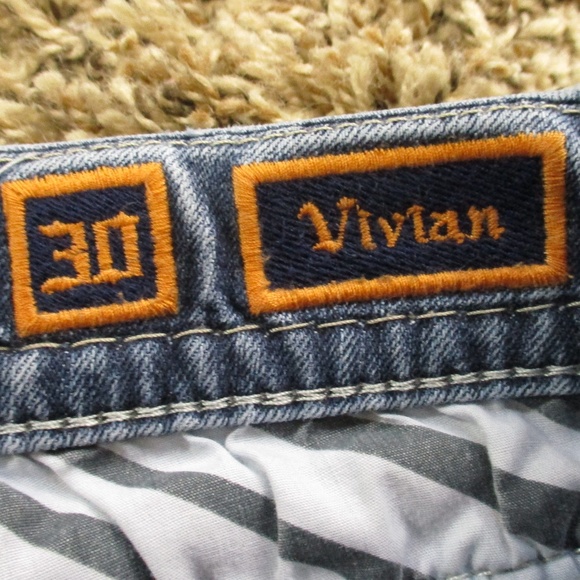 Rock Revival Jeans Women's 30 Vivian Easy Straight Stretch Denim - Picture 7 of 10